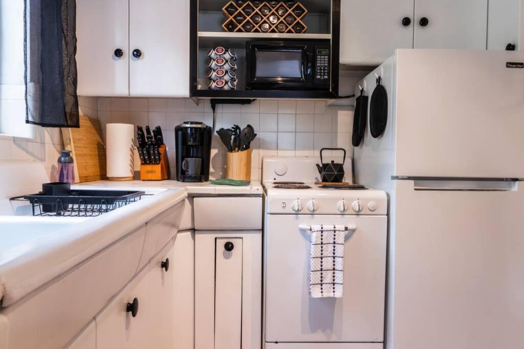 Ski - Explore - Relax - Cozy Beds, Tv & Wi-Fi Apartment Salt Lake City Ngoại thất bức ảnh