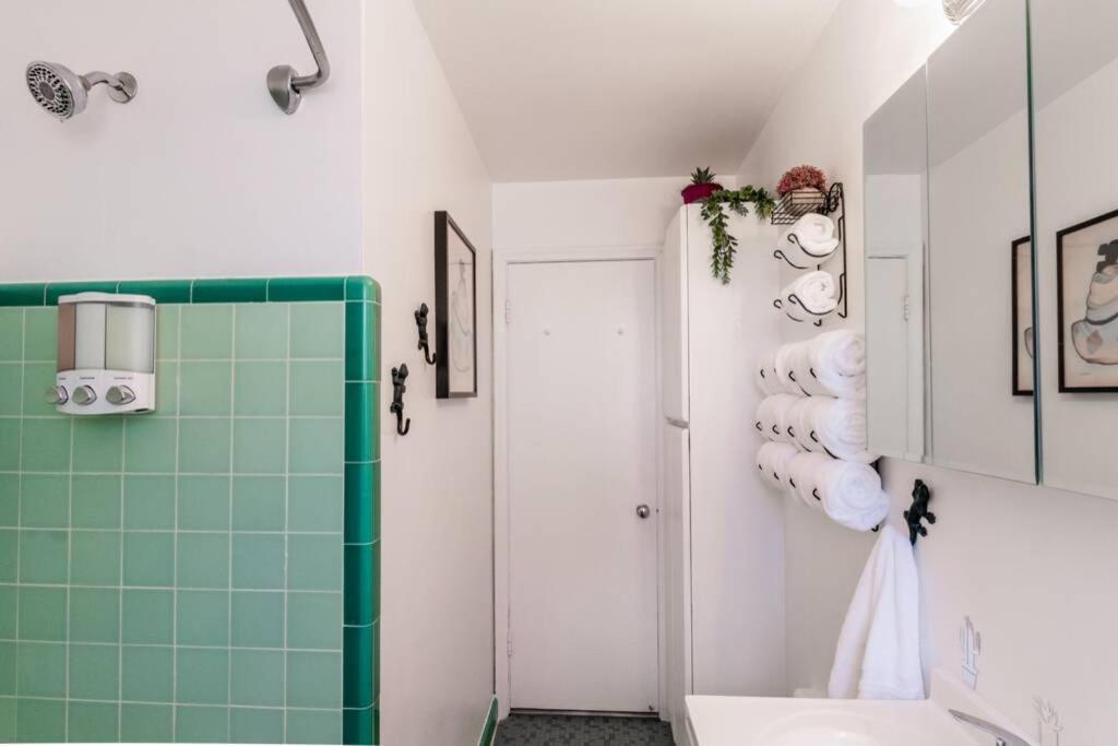 Ski - Explore - Relax - Cozy Beds, Tv & Wi-Fi Apartment Salt Lake City Ngoại thất bức ảnh